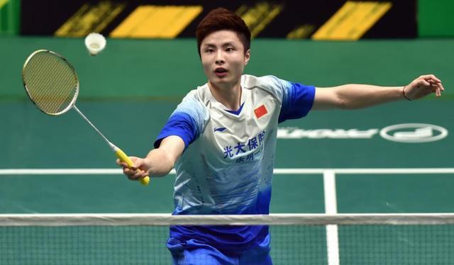 将球投入篮 将球投入篮