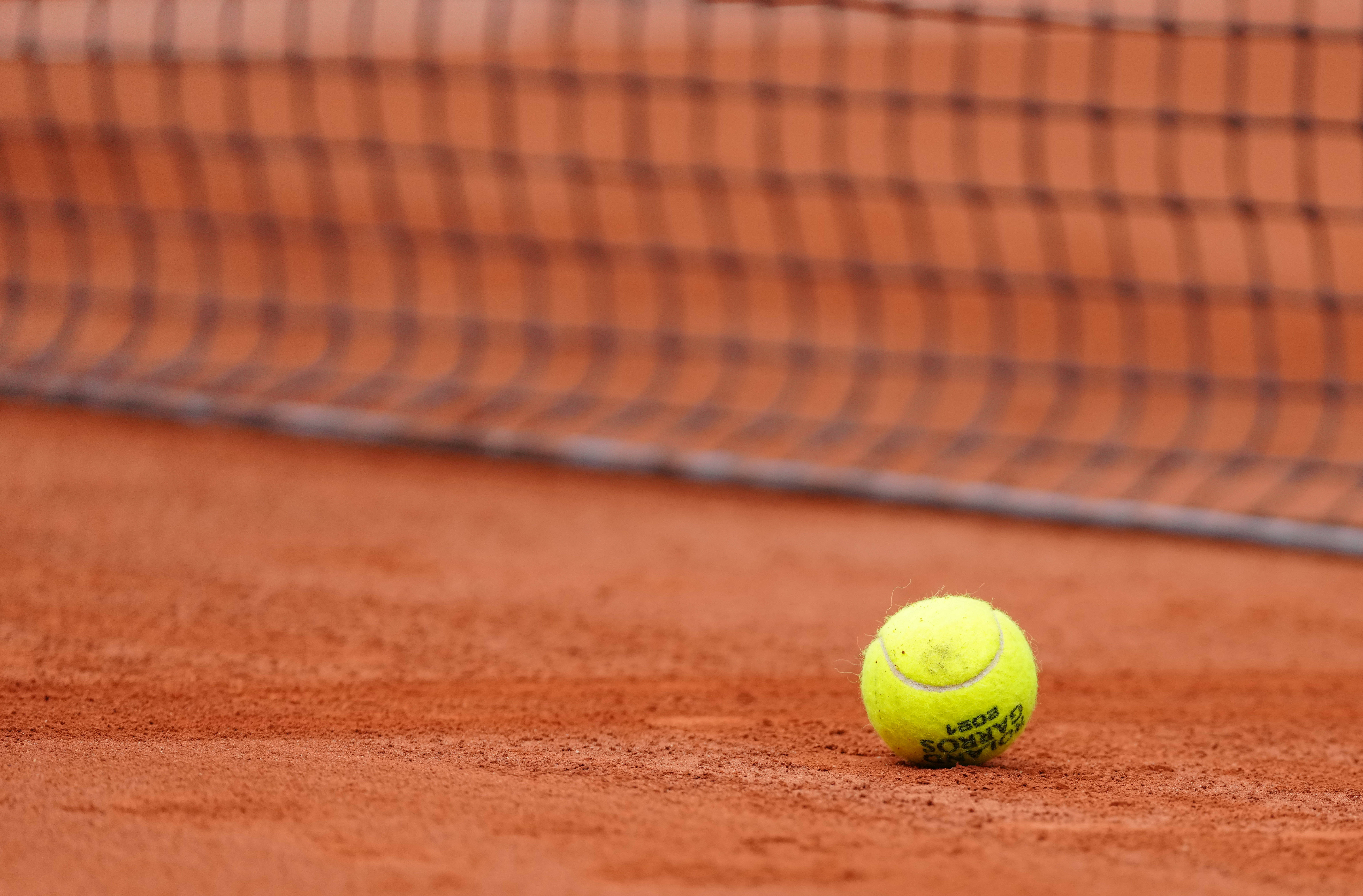 场调整相当 场调整相当