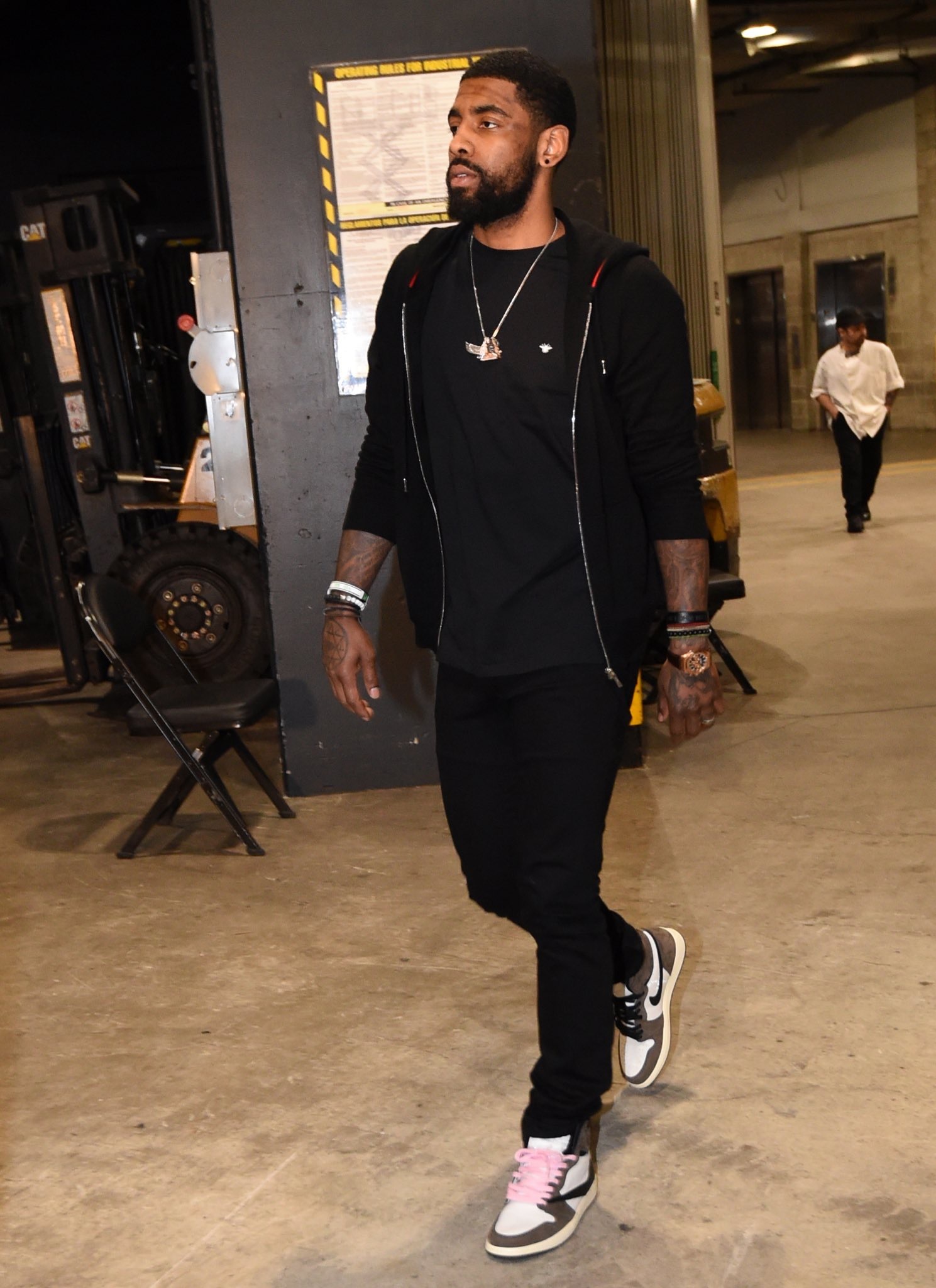 防守时会连 防守时会连